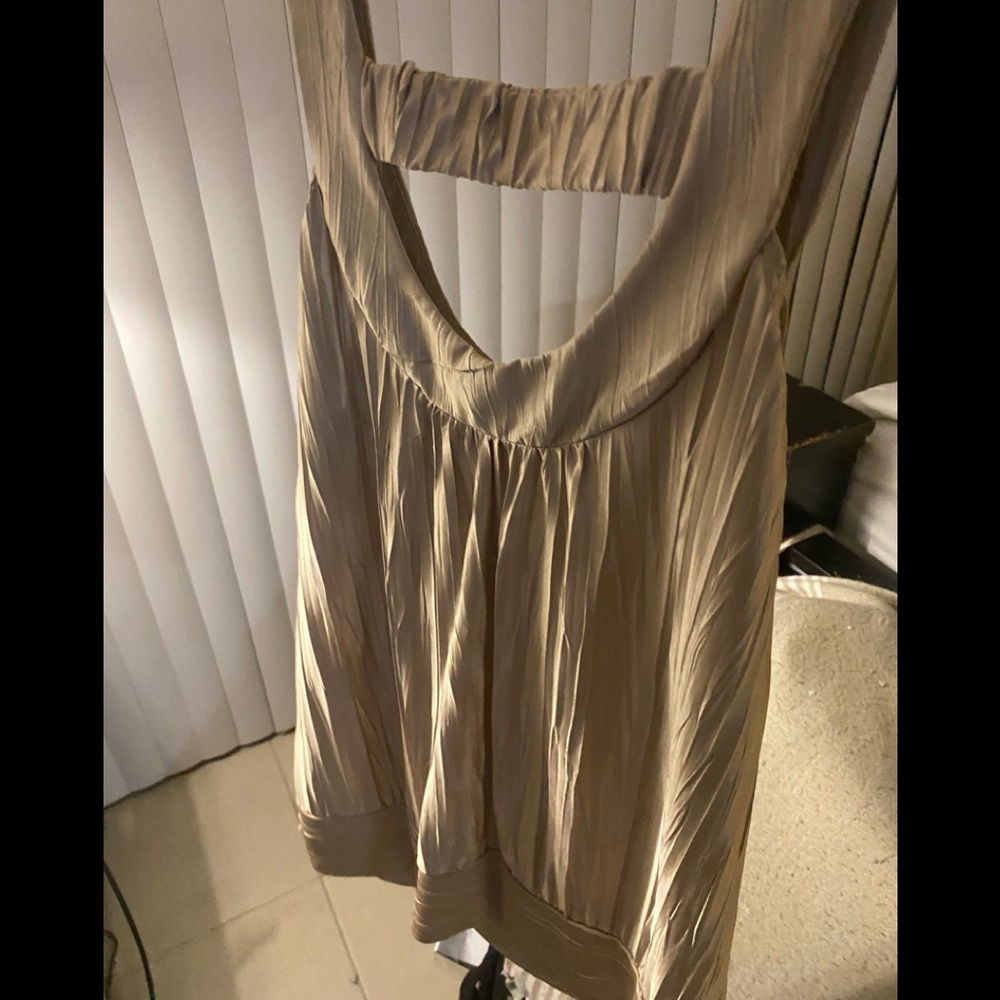 Beautiful comfortable,tank top.